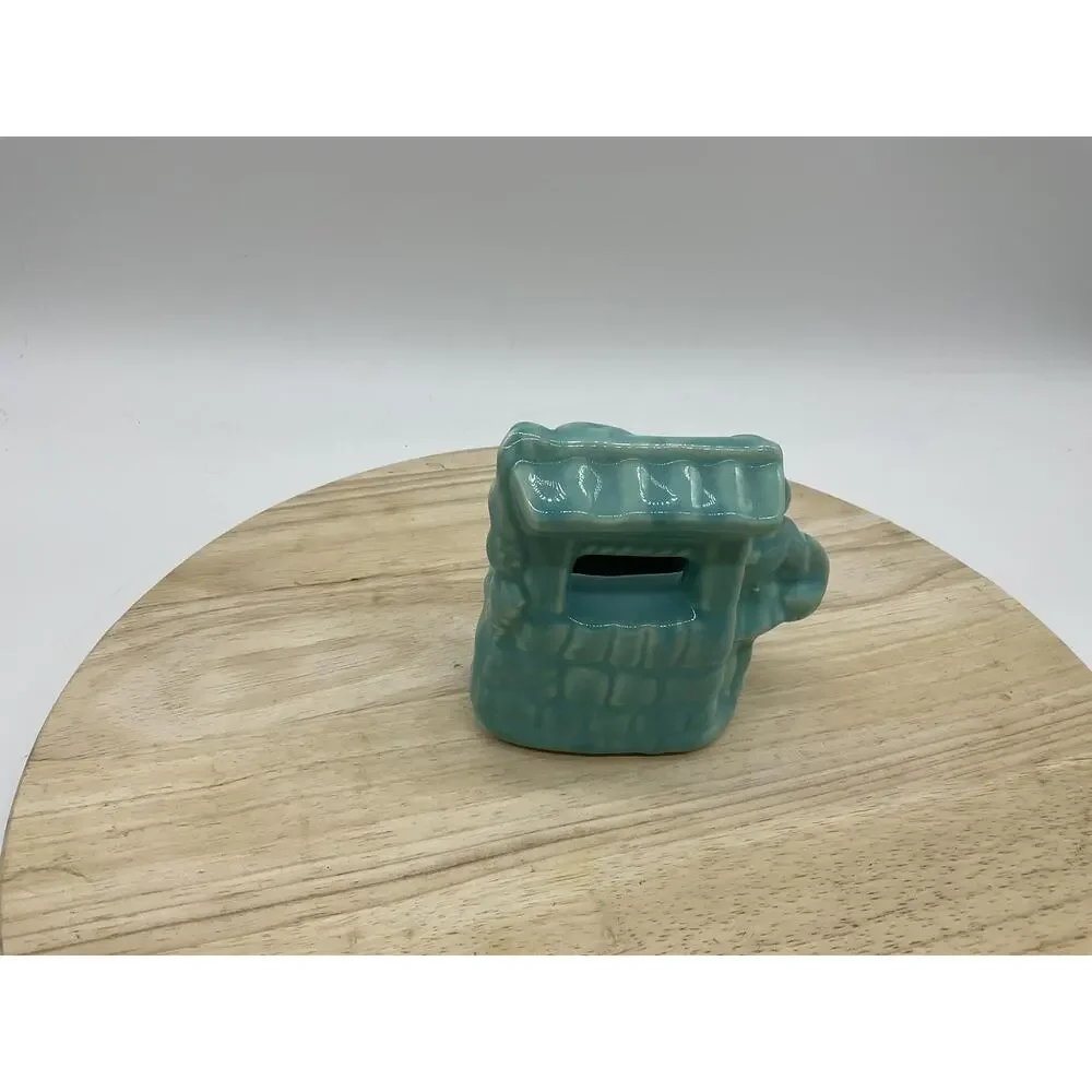 Unmarked ceramic wishing